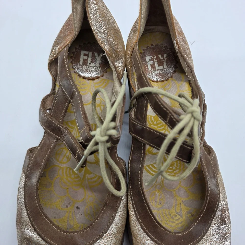 Fly London Yett Wedge Mary Janen Heels Bronze Metallic Leather Shoes sz 40 9-9.5